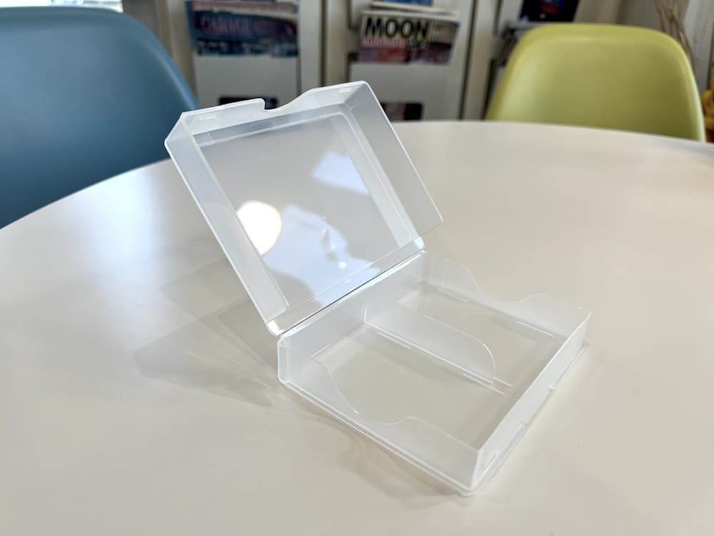 プラスチック製名刺ケース画像